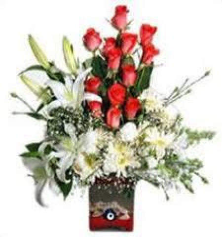  Erzurum Çiçek Siparişi PEMBE GÜL VE LİLYUM ARANJMANI
